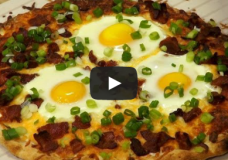 How To Make Breakfast Pizza