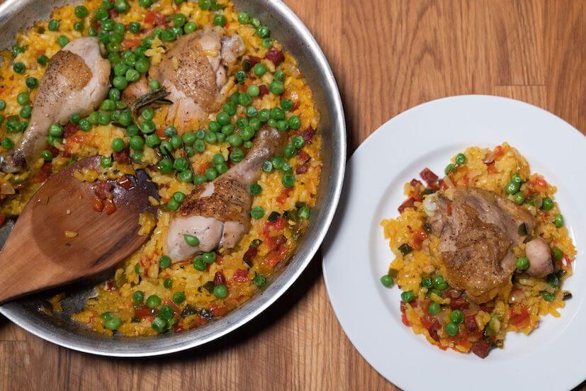 What is a paella pan? Experts share tips on your best options.