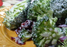 How To Make A Fresh Broccoli Salad