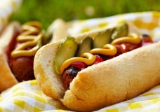 4 creative ways grill and serve hot dogs